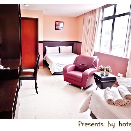 Sayang Hotel Kulai Exterior foto