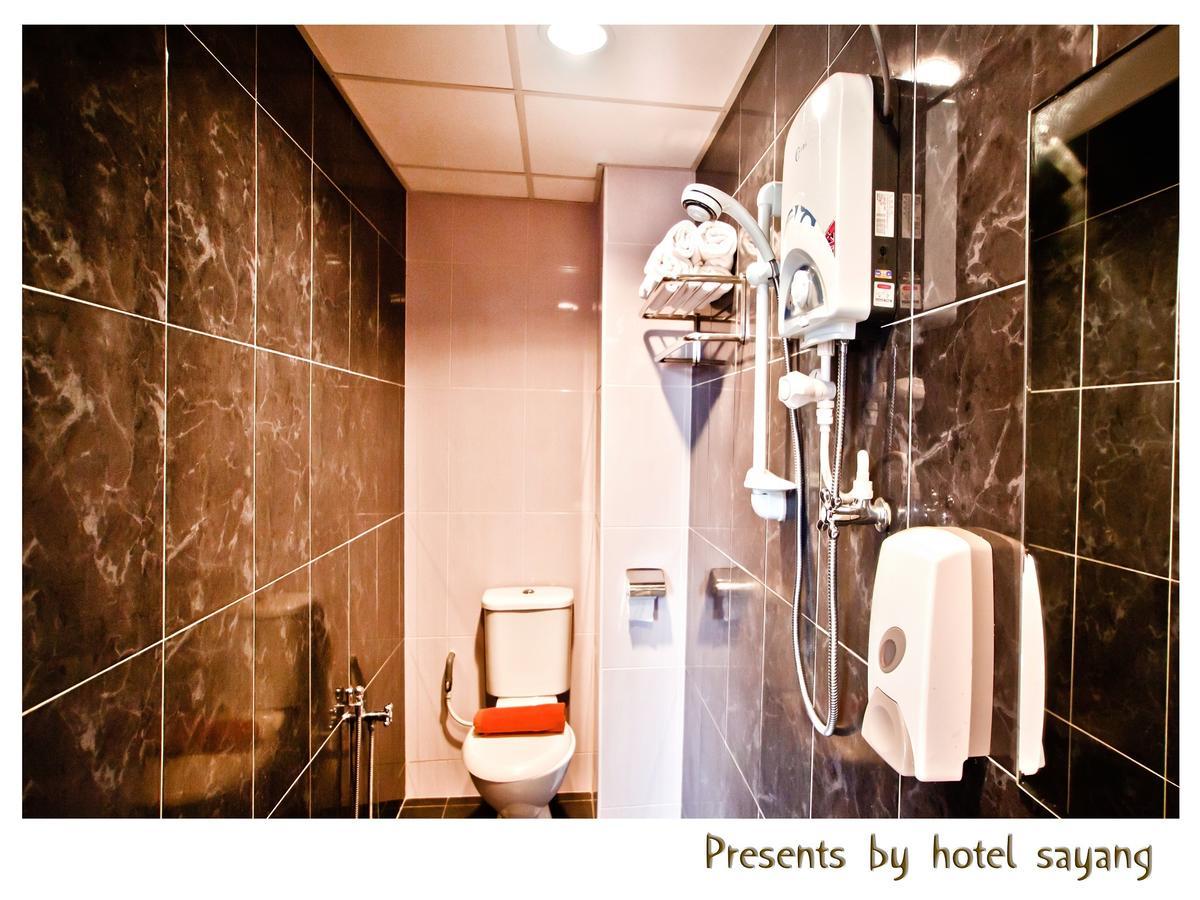 Sayang Hotel Kulai Exterior foto