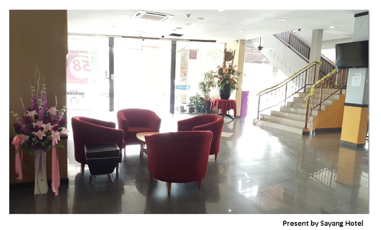 Sayang Hotel Kulai Exterior foto